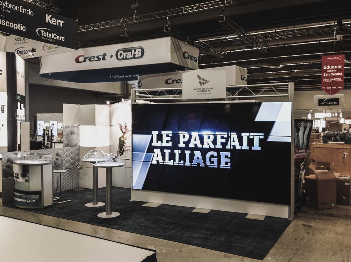 Mur d’Images 3×3 – Exposition Journées Dentaires – Montréal
