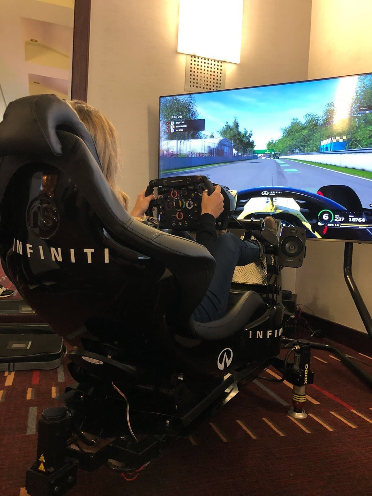 Simulateur de F1 pour Infiniti – Ville de Québec
