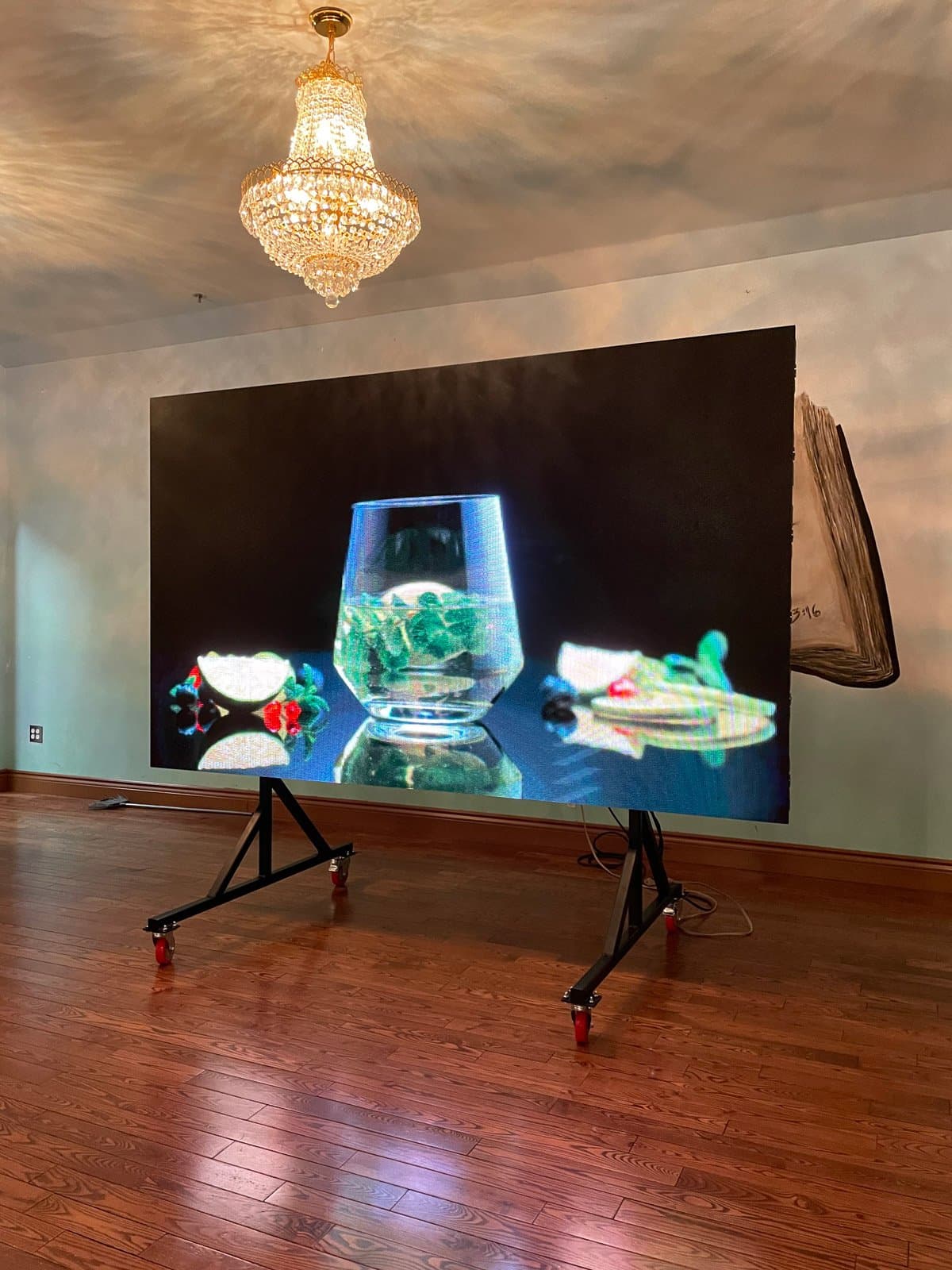 Écran LED avec Support Mobile