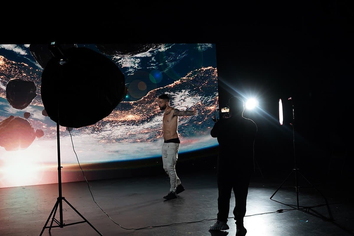 LED Video Backdrop – Freedom Music Video – Lennie Moreno 3