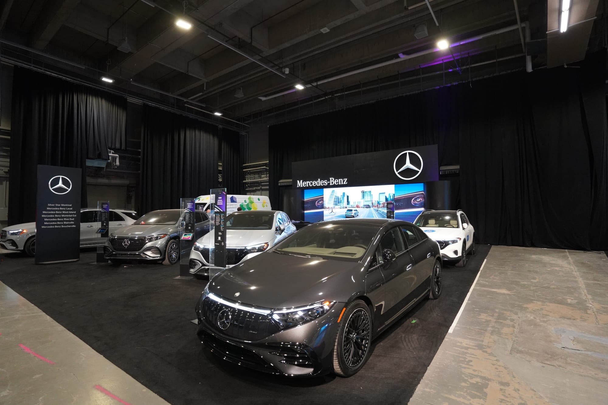 Écran LED et Enseigne pour Mercedes – Salon du Véhicule Électrique de Montréal 2