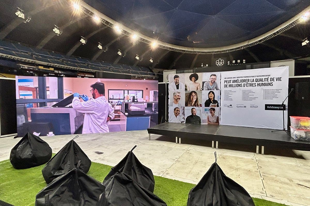 VisTaScience.ca Booth – LED Screen and Audio