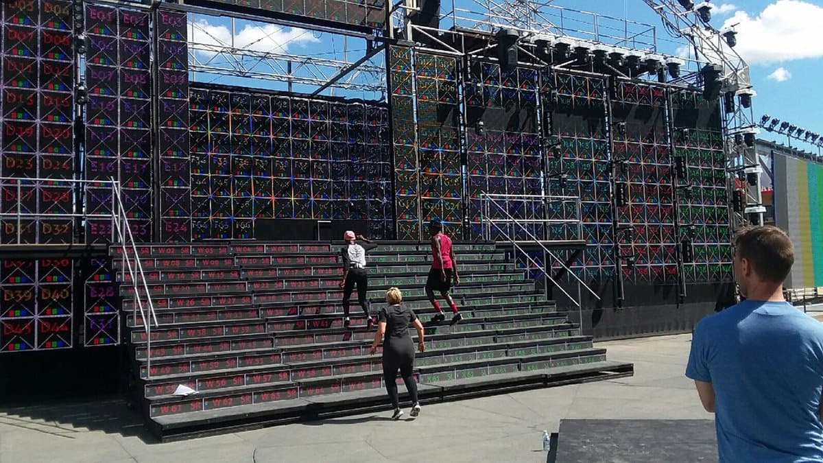 LED Staircase – Calgary Stampede Bell Grandstand Show 10